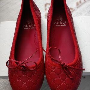 Gucci Kids Red Microguccissima Leather Ballet Flats Size EU 29 / US 12